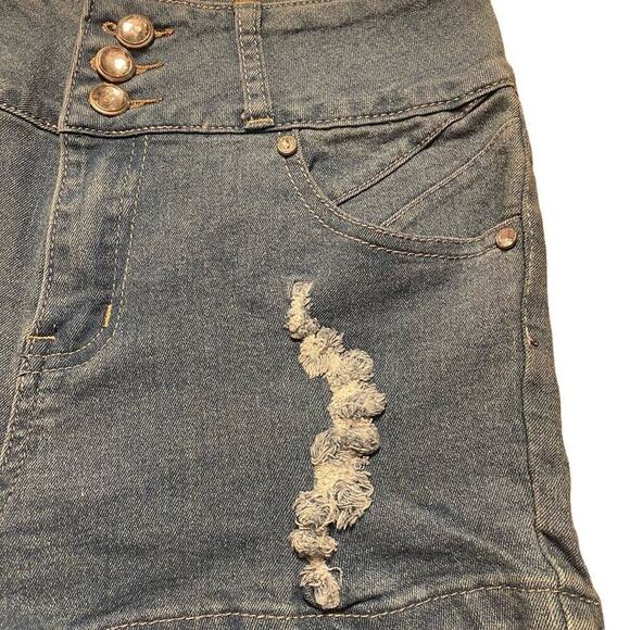 KABA Women’s Distressed, Denim Shorts, Size 7, Medium Blue, Gem Buttons/Zip - Picture 5 of 12